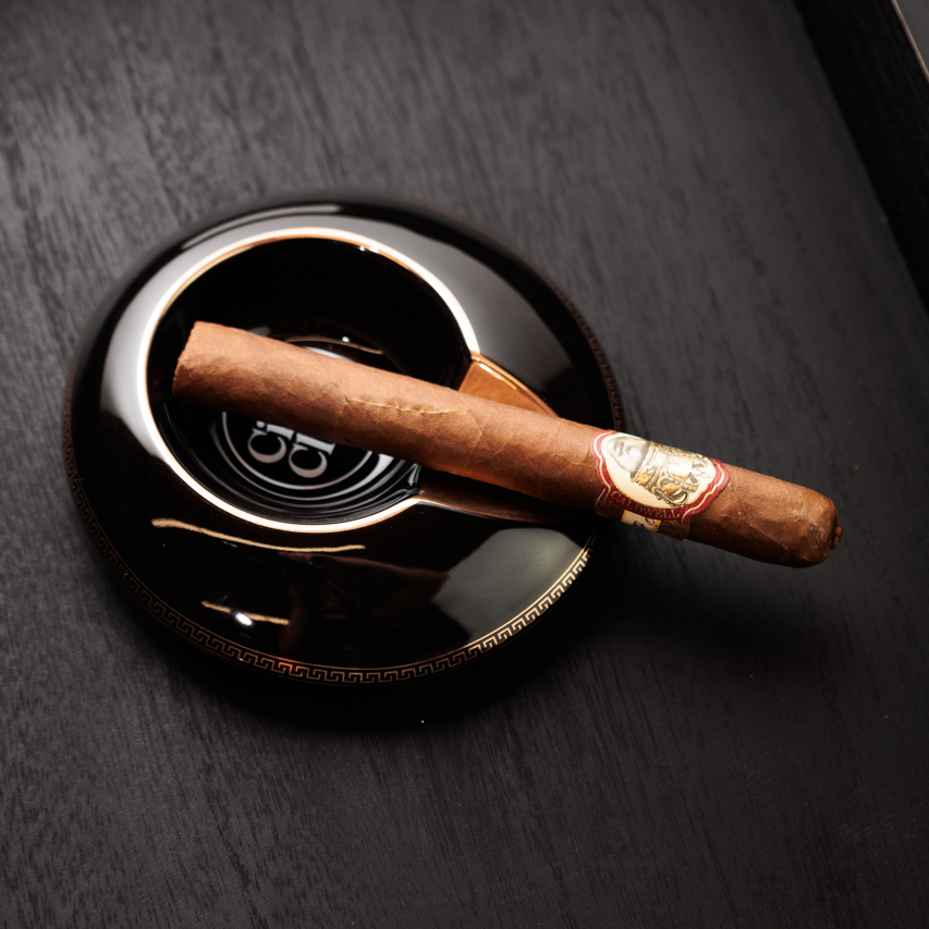 CigarClub Gift Set: Torch Lighter + Porcelain Ashtray