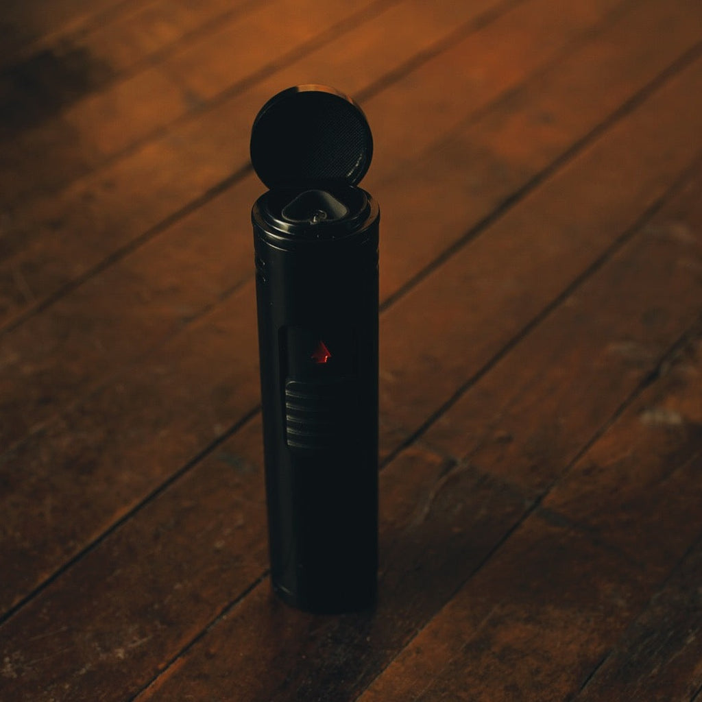 Bellow [Triple Flame Lighter] - [Cigar Club] - [cigar subscription]