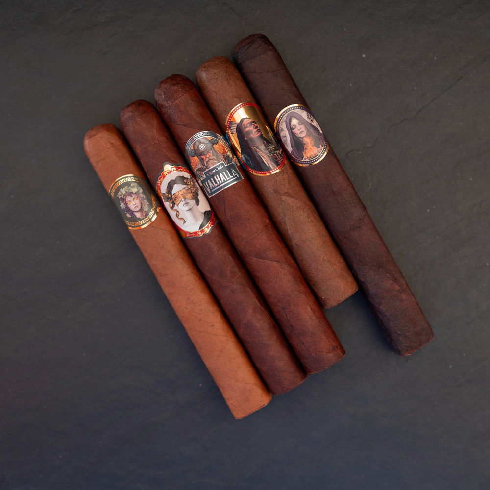 CigarClub Customs - Annual Gift - [Cigar Club] - [cigar subscription]