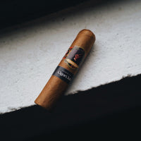 Pinkies Out LE 2023 - The Chunk | Alec & Bradley x CigarClub [5 pack] - [Cigar Club] - [cigar subscription]