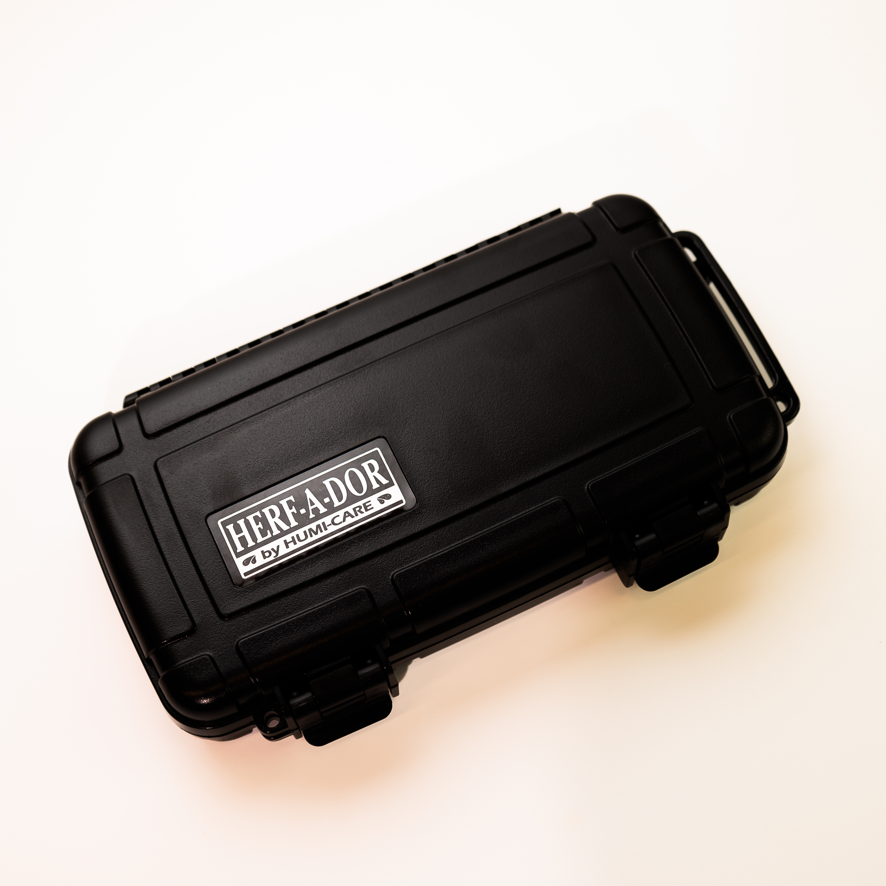 Caldwell 5-Cigar Sampler and Travel Humidor