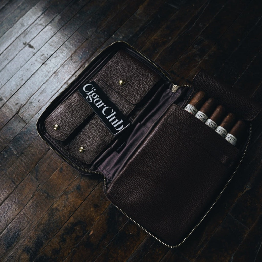 CigarClub Portable Travel Leather Cigar Case